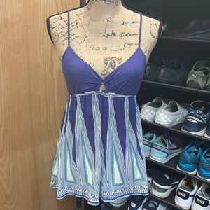 FREE PEOPLE boho vintage, flowy patterned tank top. Gathered chest with cutout.